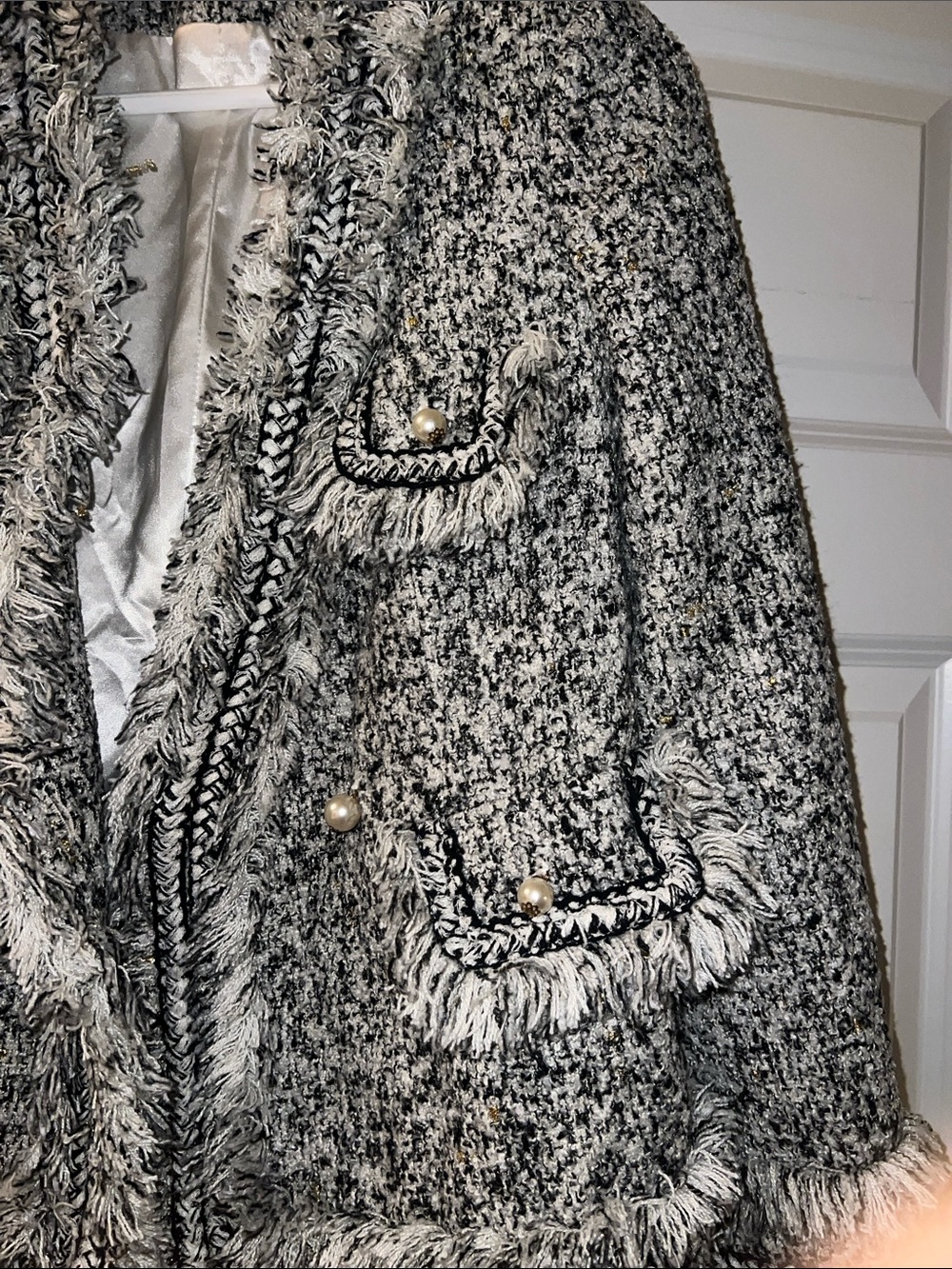 Black & White Bouclé Fringe Tweed Blazer - Picture 4 of 9